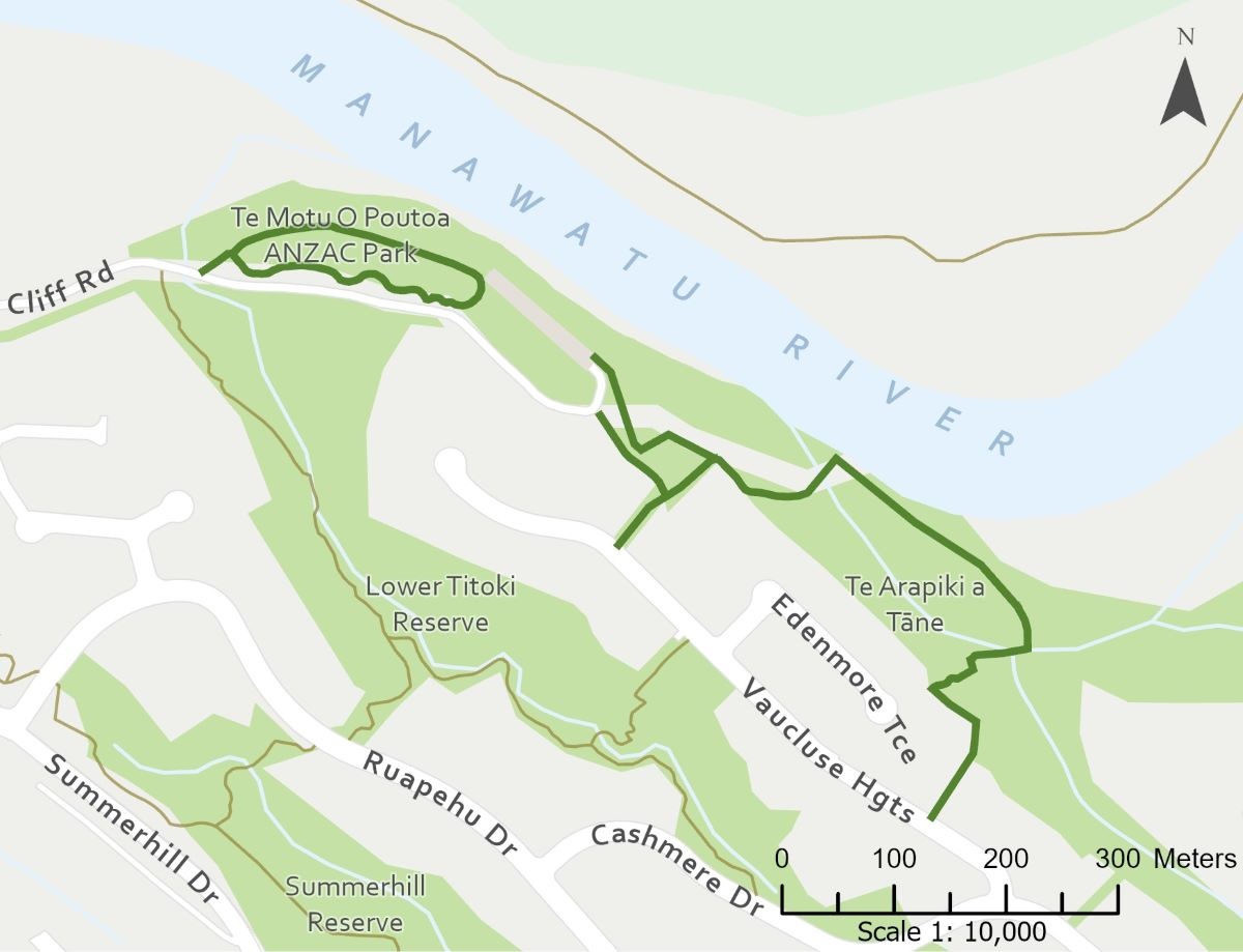 A map of these 2 linked walking routes with river views.